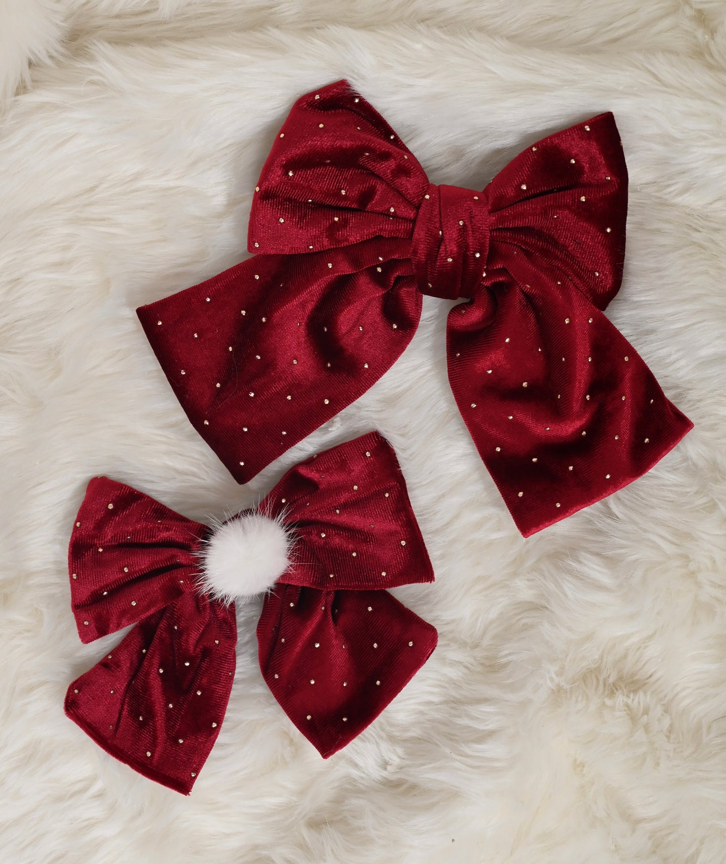 Oversized velvet bows set of 2