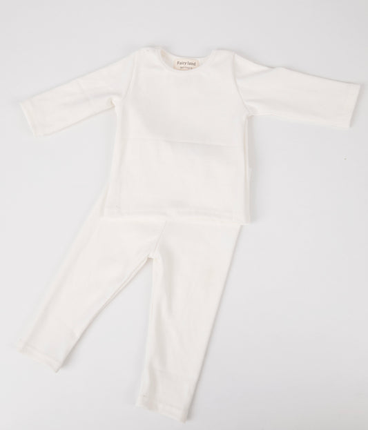 WHITE TWO PIECE LOUNGE SET