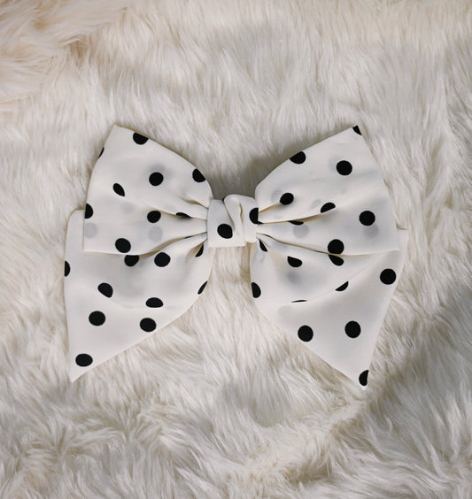 Polka dot oversized bow - white